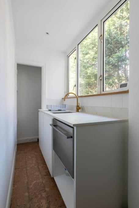 Wolverdene - Entire Ground Floor Flat With Garden Margate Eksteriør bilde